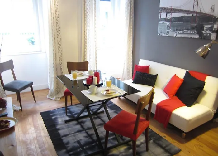 Lisbon Sant\'Ana Alcantara 2Br Apart